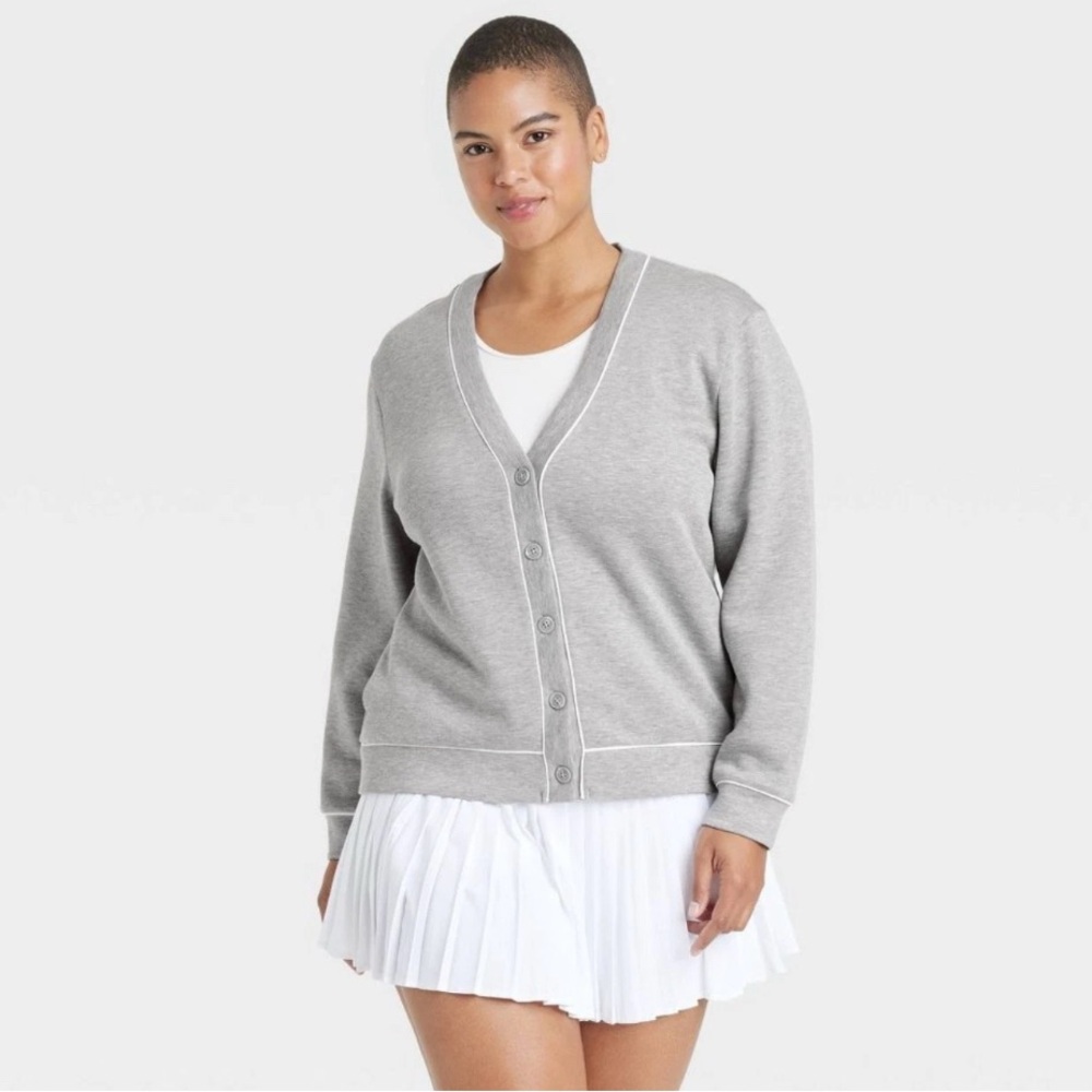 Plus size All in Motion Gray Women's Cardigan Sweater size XXL. - Picture 4 of 5